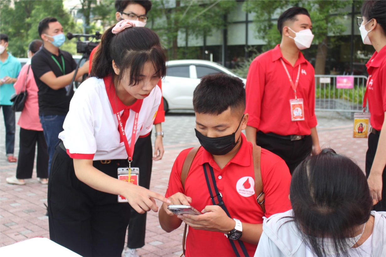 Hội thanh niên hiến máu Hà Nội- Những “sứ giả đỏ” của phong trào hiến máu 